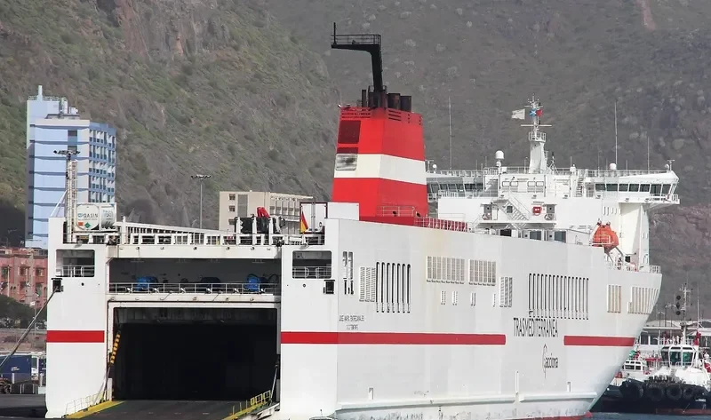 JOSE MARIA ENTRECANALES Ro-Ro IMO 9399325 photo 2