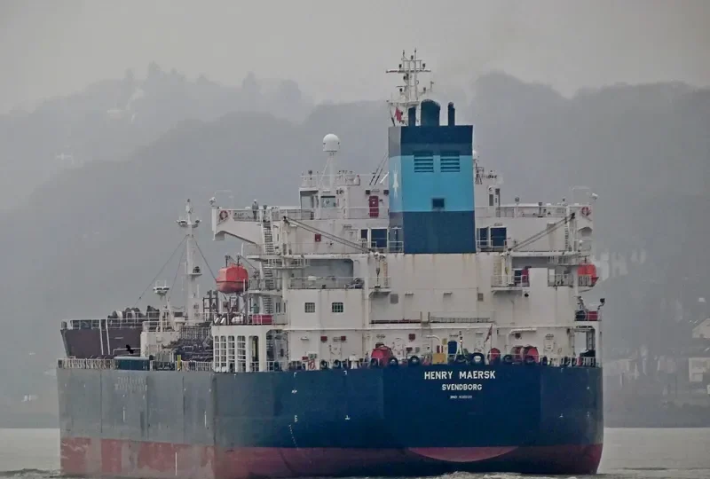 HENRY MAERSK Tanker IMO 9399351 photo 8