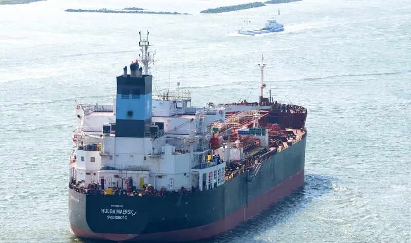 HULDA MAERSK Tanker IMO 9399363 photo 6