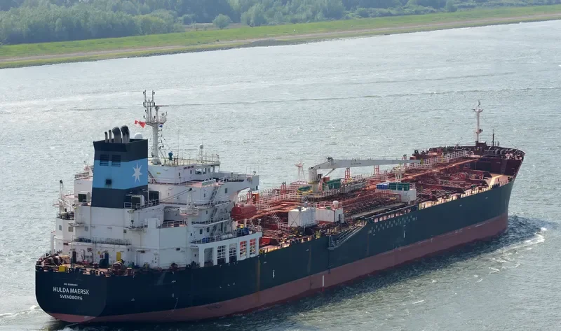 HULDA MAERSK Tanker IMO 9399363 photo 8
