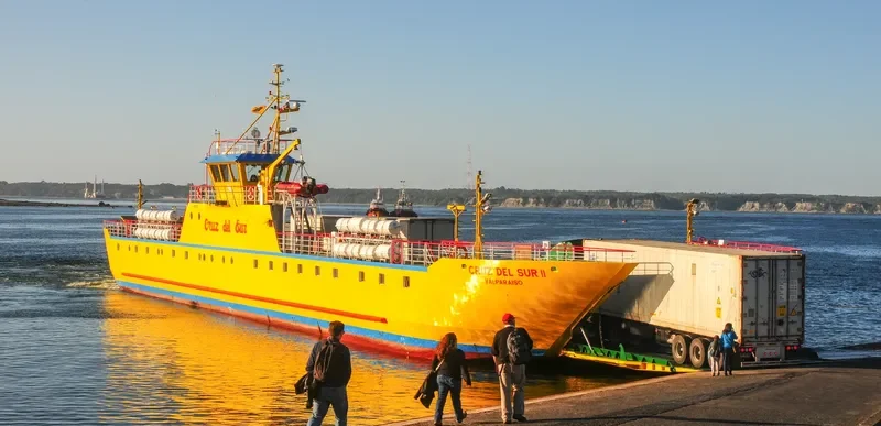CRUZ DEL SUR II Ro-Ro IMO 9399428