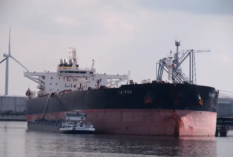 VAIL SPIRIT Tanker IMO 9399478 photo 5