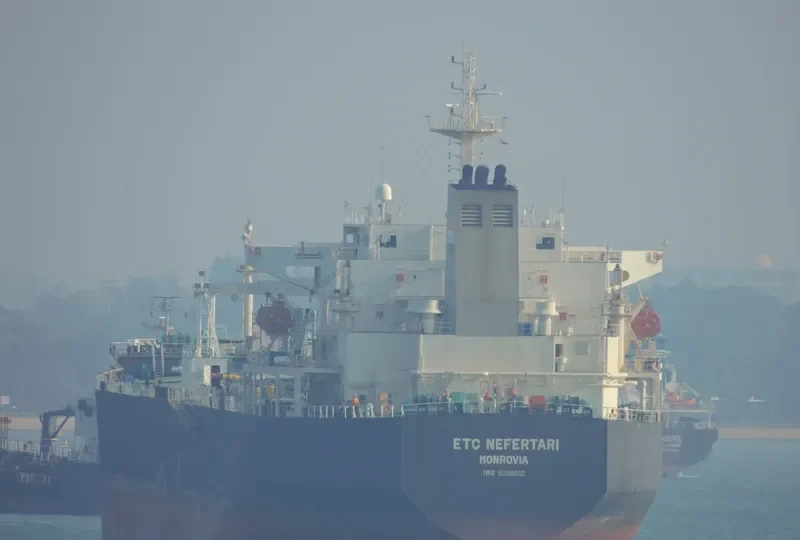 ETC NEFERTARI Tanker IMO 9399612 photo 4