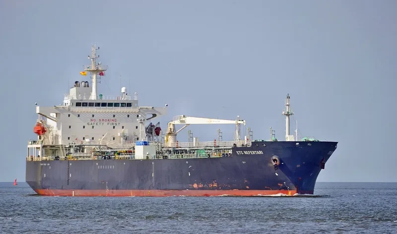ETC NEFERTARI Tanker IMO 9399612 photo 7