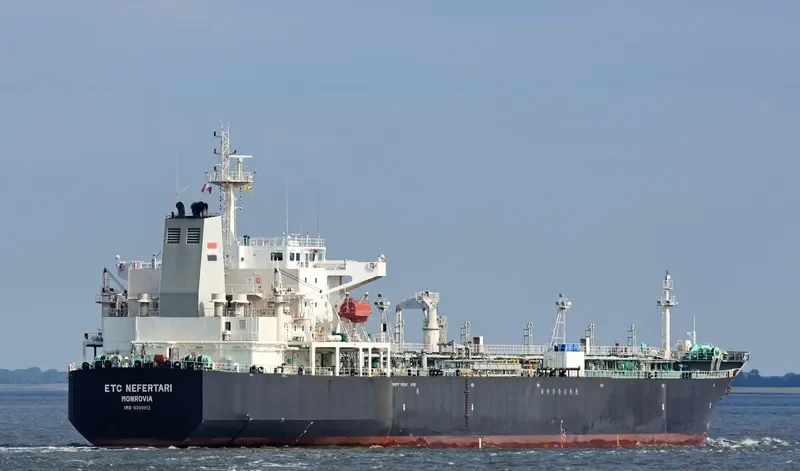 ETC NEFERTARI Tanker IMO 9399612 photo 10