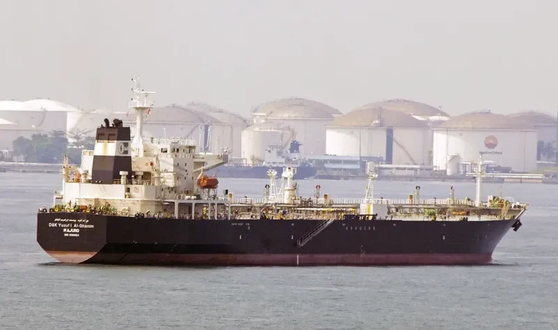 D&K YUSUF I.AL GHANIM Tanker IMO 9399624 photo 7
