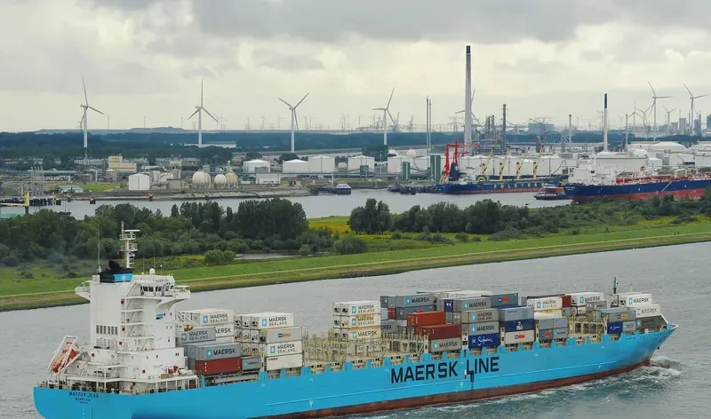 ROBIN 2 Container Ship IMO 9399739 photo 2