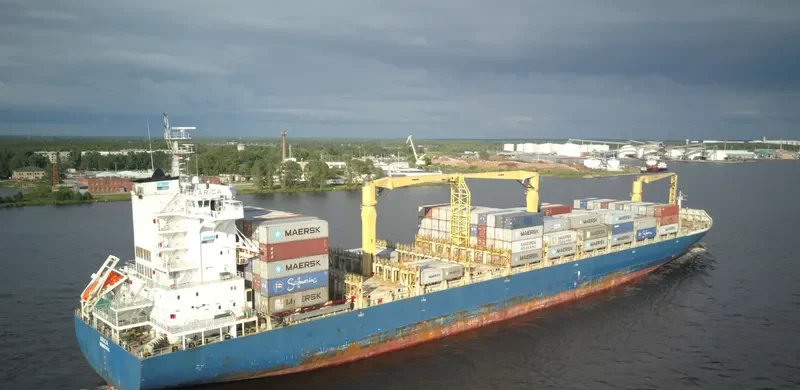 ROBIN 4 Container Ship IMO 9399741 photo 3