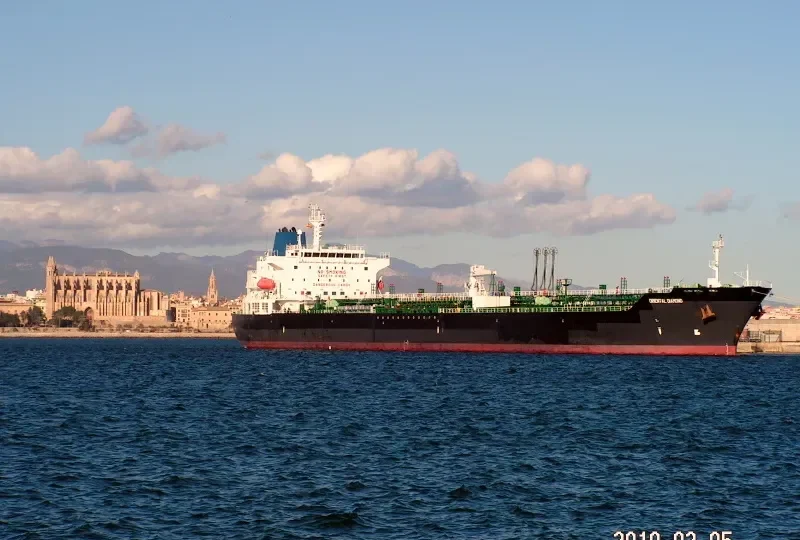 ORIENTAL DIAMOND Tanker IMO 9399868 photo 9