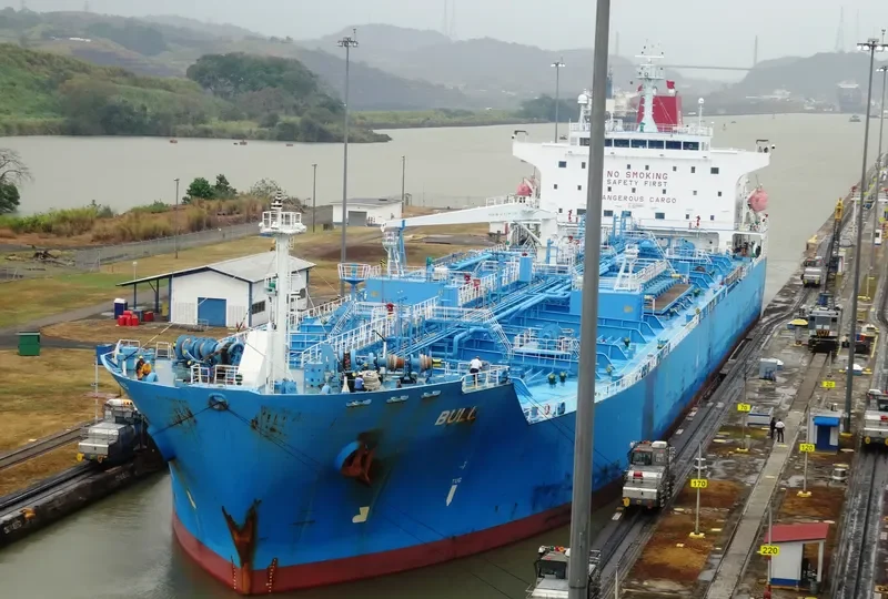 NAVE EQUATOR Tanker IMO 9399923 photo 6