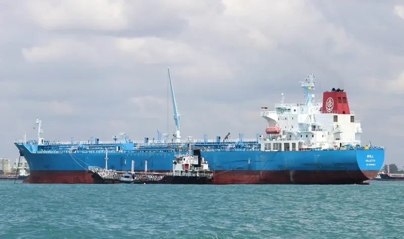 NAVE EQUATOR Tanker IMO 9399923 photo 8