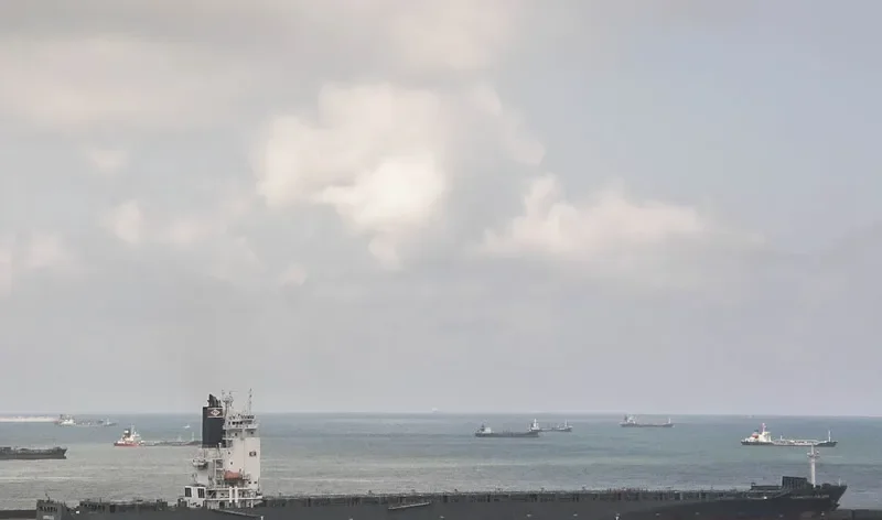 TEAL HUNTER Container Ship IMO 9400186 photo 9