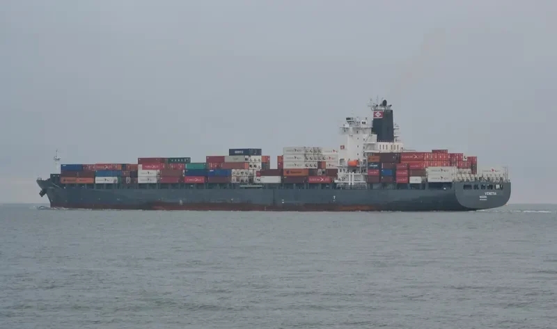 VENETIA Container Ship IMO 9400203 photo 2