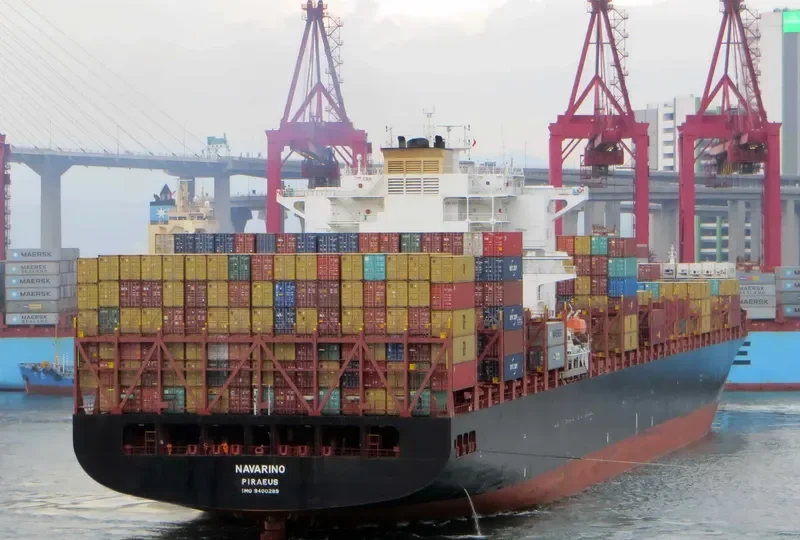 NAVARINO Container Ship IMO 9400289 photo 3