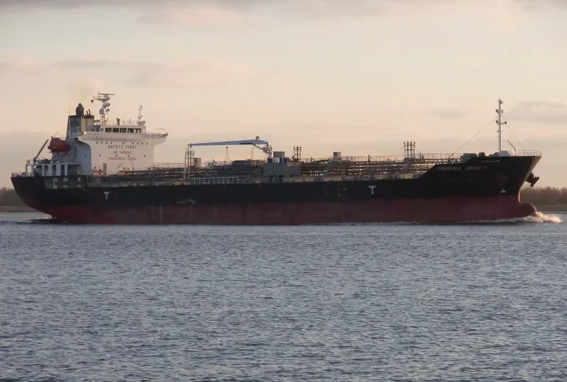 BASS Tanker IMO 9400370 photo 10