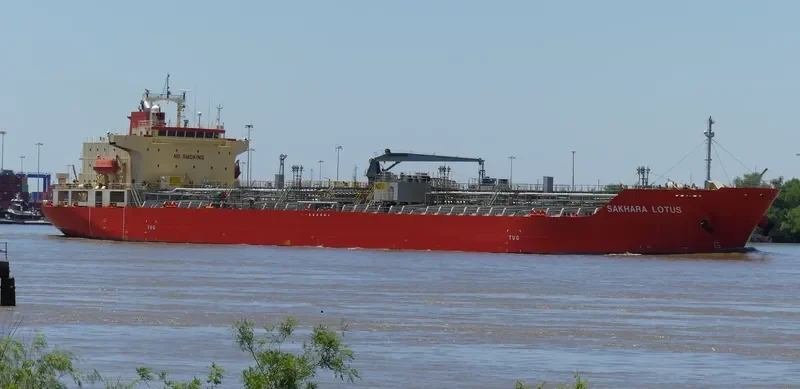 SAKHARA LOTUS Tanker IMO 9400382 photo 9
