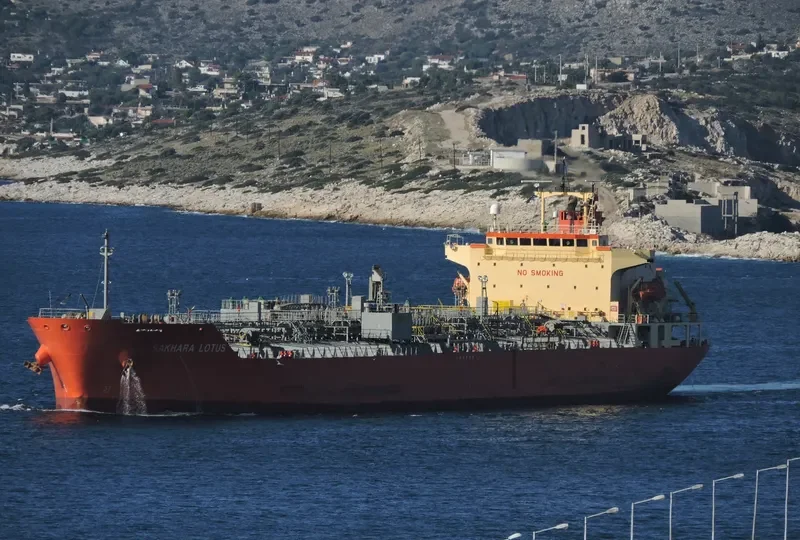 SAKHARA LOTUS Tanker IMO 9400382 photo 10