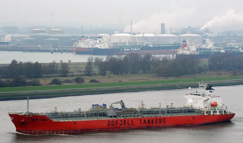 SKARVEN Tanker IMO 9400394 photo 9