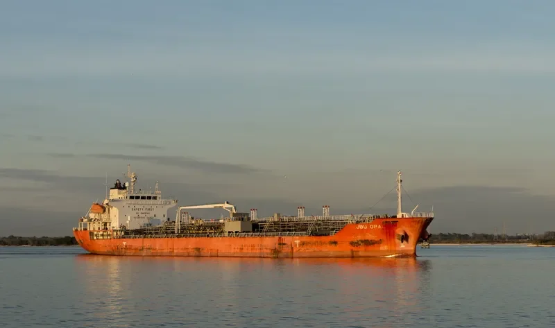 JBU OPAL Tanker IMO 9400409 photo 3