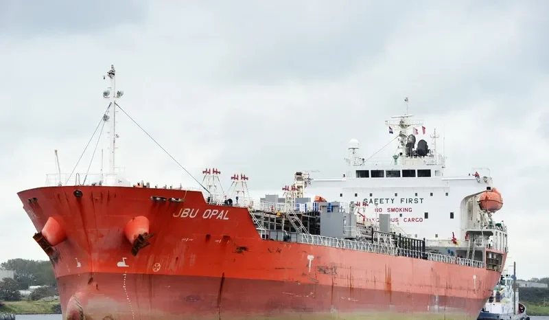 JBU OPAL Tanker IMO 9400409 photo 5