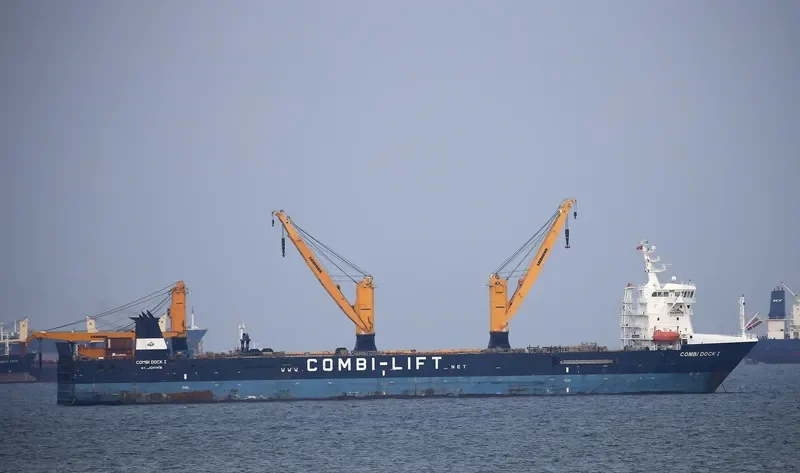 COMBI DOCK I General Cargo IMO 9400473 photo 5