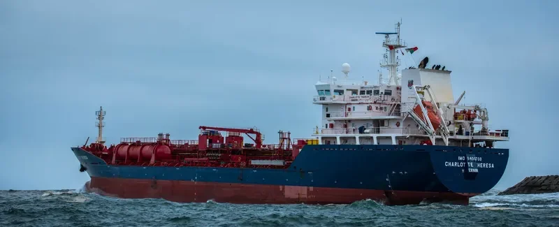 CHARLOTTE THERESA Tanker IMO 9400708 photo 4