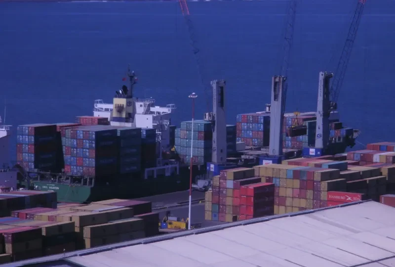 INTERASIA MOMENTUM Container Ship IMO 9400825 photo 7