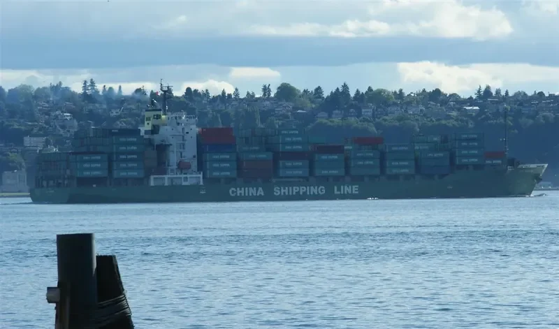 INTERASIA MOMENTUM Container Ship IMO 9400825 photo 9