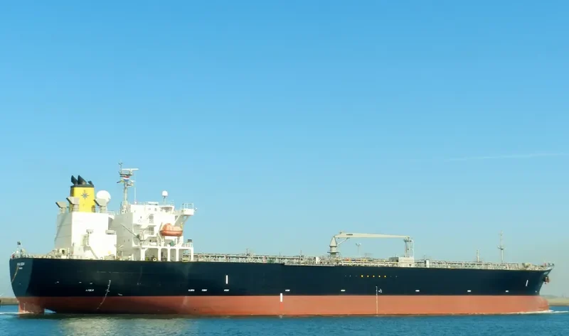 IMPERIAL Tanker IMO 9400849 photo 2