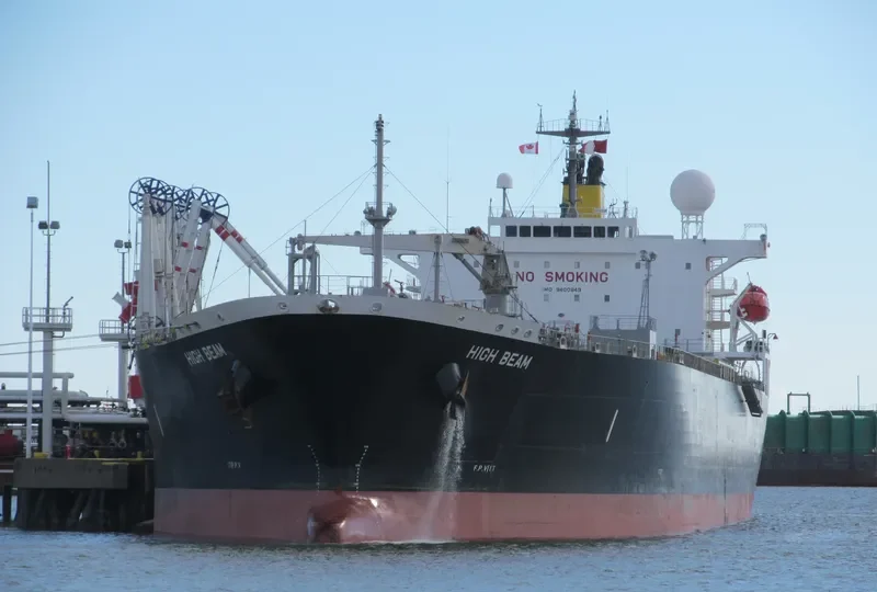 IMPERIAL Tanker IMO 9400849 photo 9