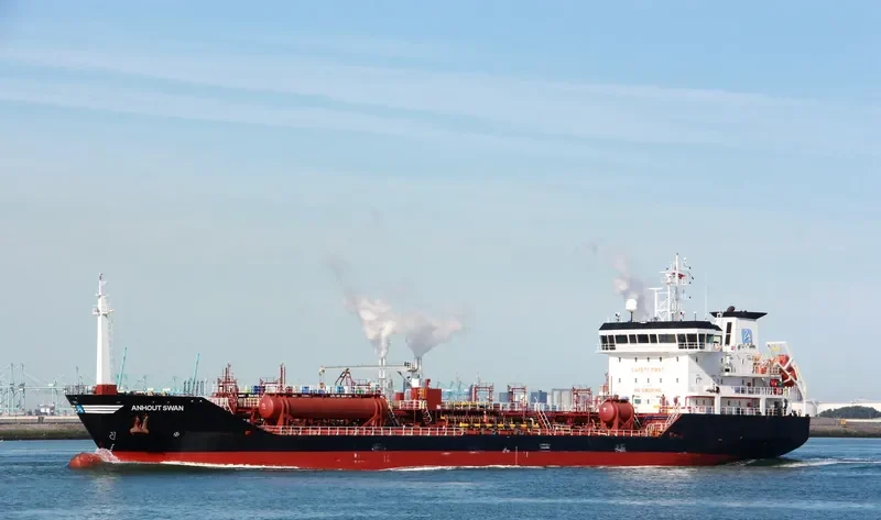 ANHOUT SWAN Tanker IMO 9401300 photo 9