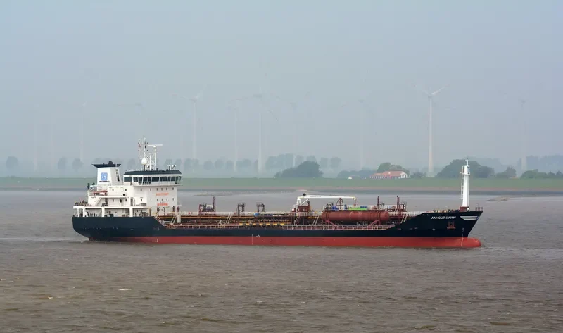 ANHOUT SWAN Tanker IMO 9401300 photo 10