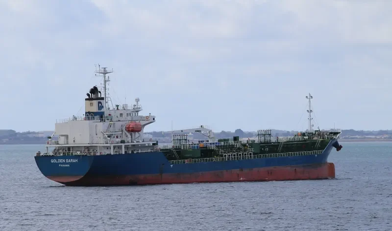 GLOBAL SATURN Tanker IMO 9401398 photo 8