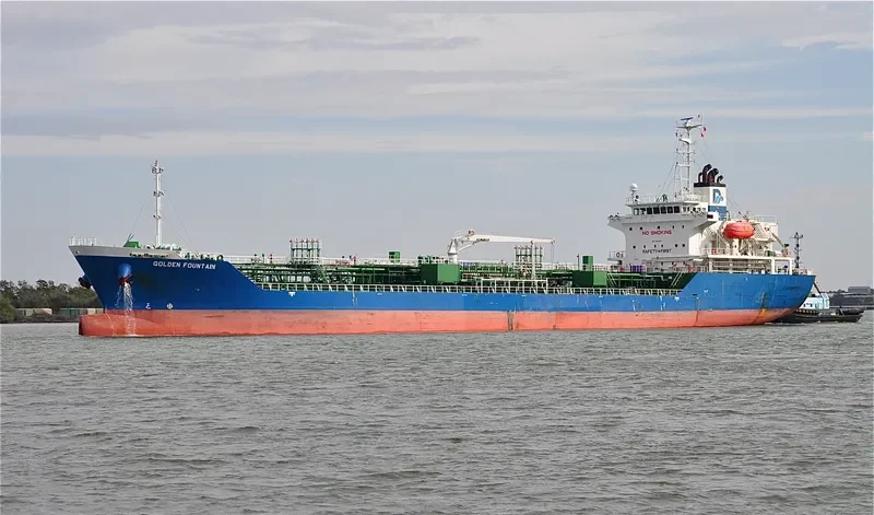 ALINYA Tanker IMO 9401403 photo 7