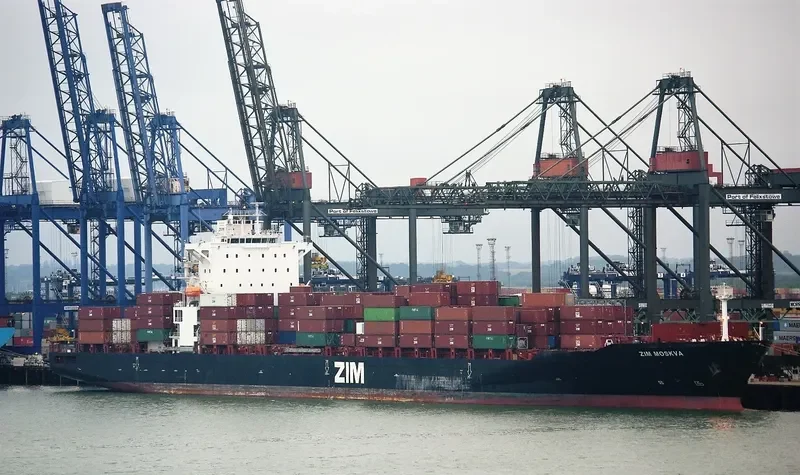 MP THE LAW Container Ship IMO 9401776 photo 4