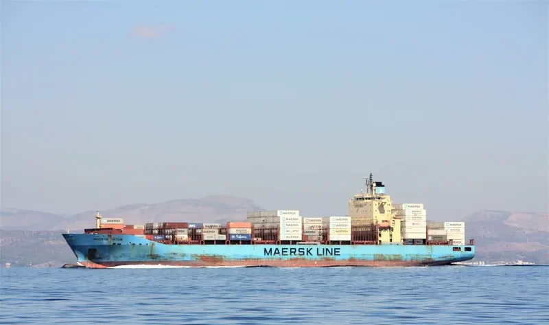 MAERSK BATUR Container Ship IMO 9402029 photo 3