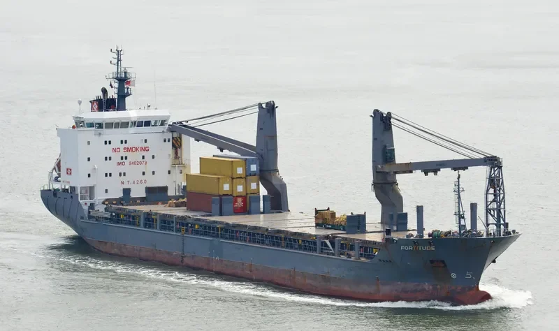 UAL FORTITUDE General Cargo IMO 9402079 photo 3