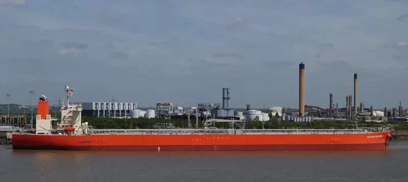 FALCON EXPRESS Tanker IMO 9402213 photo 2