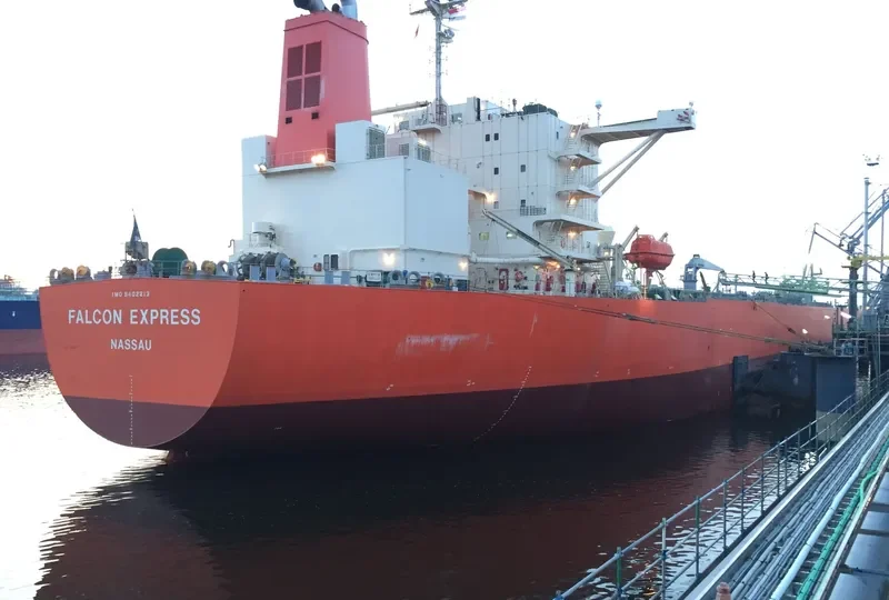 FALCON EXPRESS Tanker IMO 9402213 photo 4
