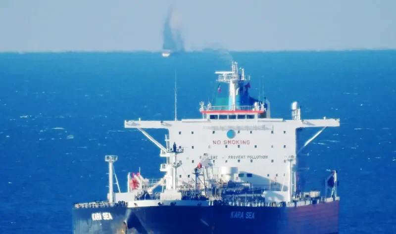 KARA SEA Tanker IMO 9402328 photo 9