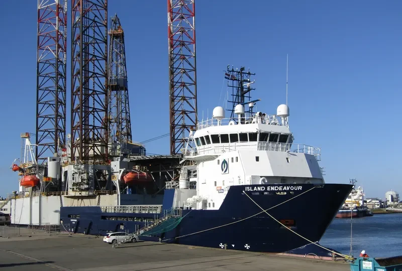 ISLAND ENDEAVOUR Offshore Vessel IMO 9402342 photo 2