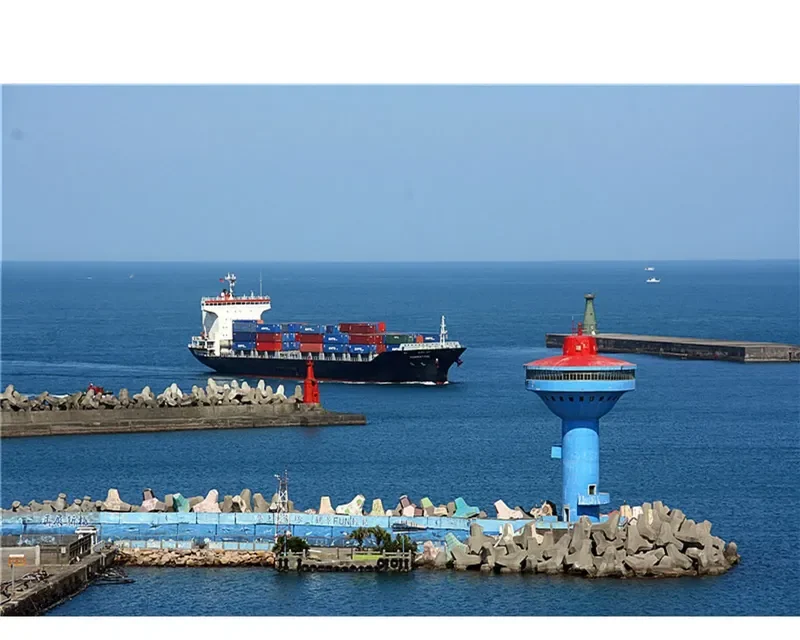 KHARIS HERITAGE Container Ship IMO 9402512 photo 2