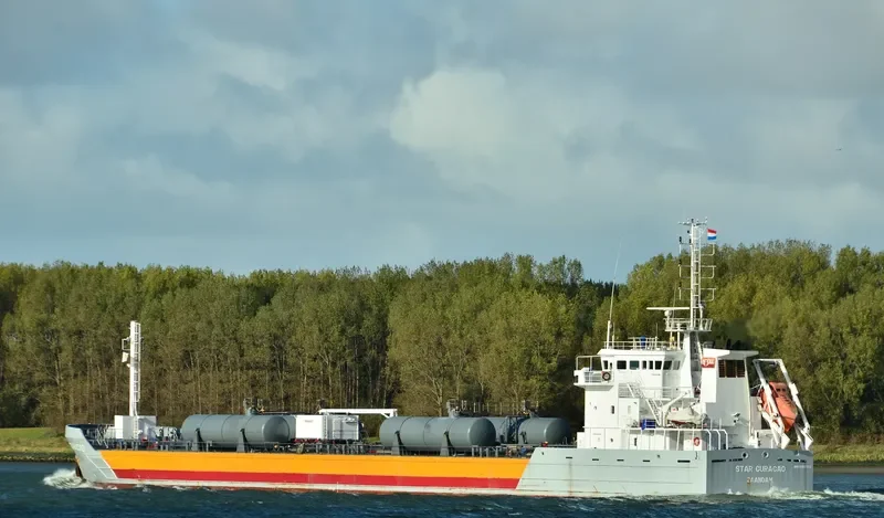 STAR CURACAO Tanker IMO 9402653 photo 5