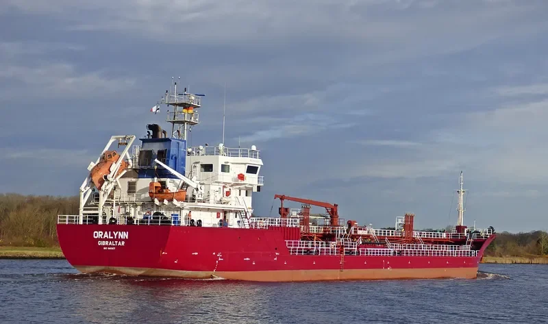 ORALYNN Tanker IMO 9402677 photo 3