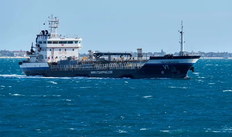VACAMONTE Tanker IMO 9402691 photo 3