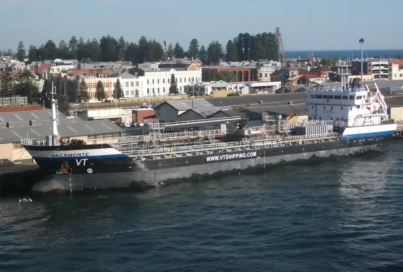 VACAMONTE Tanker IMO 9402691 photo 4
