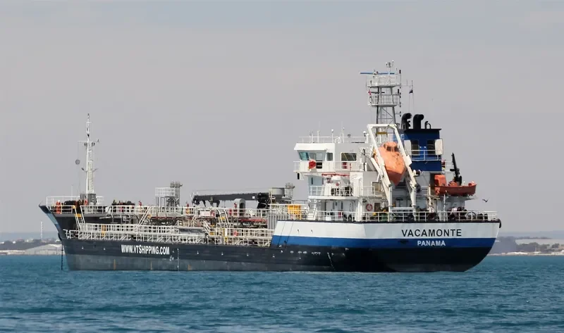 VACAMONTE Tanker IMO 9402691 photo 9