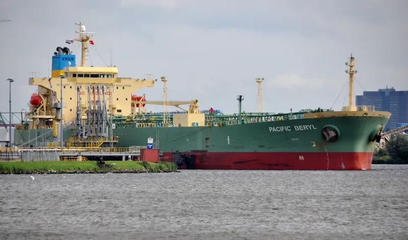 OCEAN ELECTRA Tanker IMO 9402782 photo 8