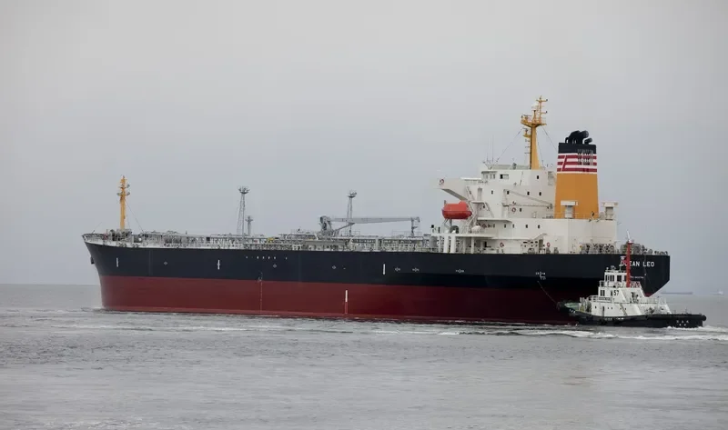 UACC MIRDIF Tanker IMO 9402794 photo 7
