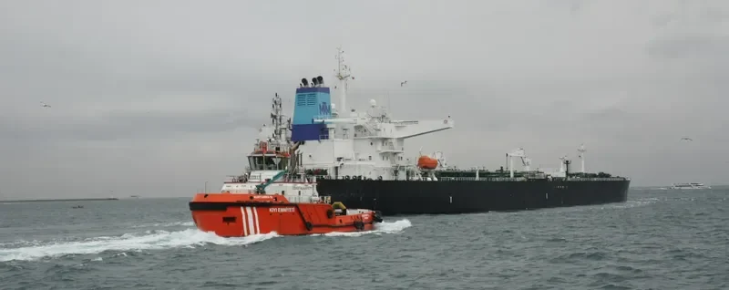 MARAN PYTHIA Tanker IMO 9402902 photo 6